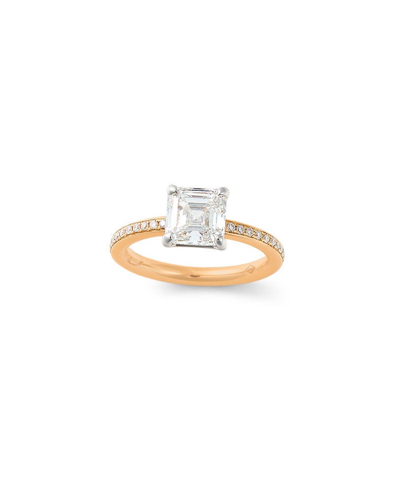 Pasia_ring_rose_gold_standing