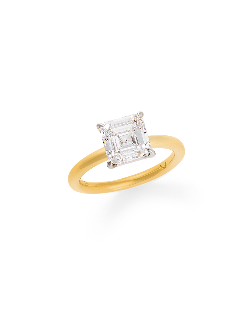 Pasio_ring_yellow_gold_standing