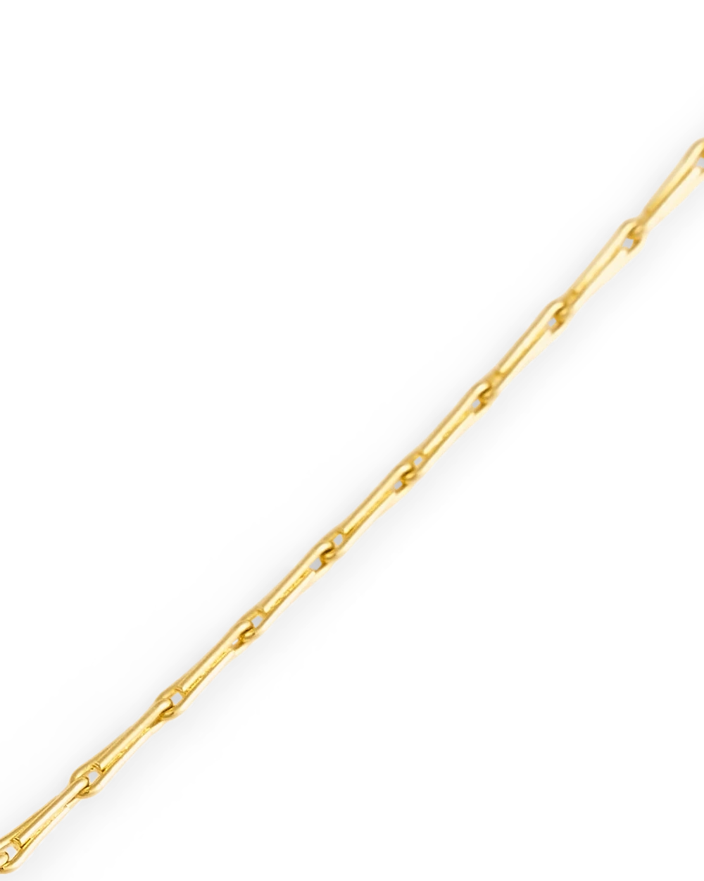 Close-up of the Spiko wheat-ear links in yellow gold - Daure collection