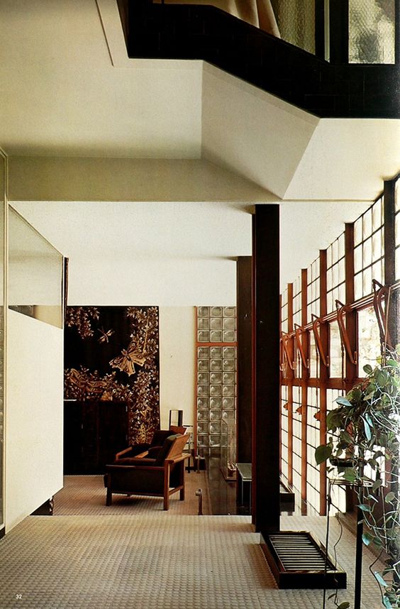 05. HOW MODERNIST ARCHITECTURE SHAPES OUR JEWELLERY
