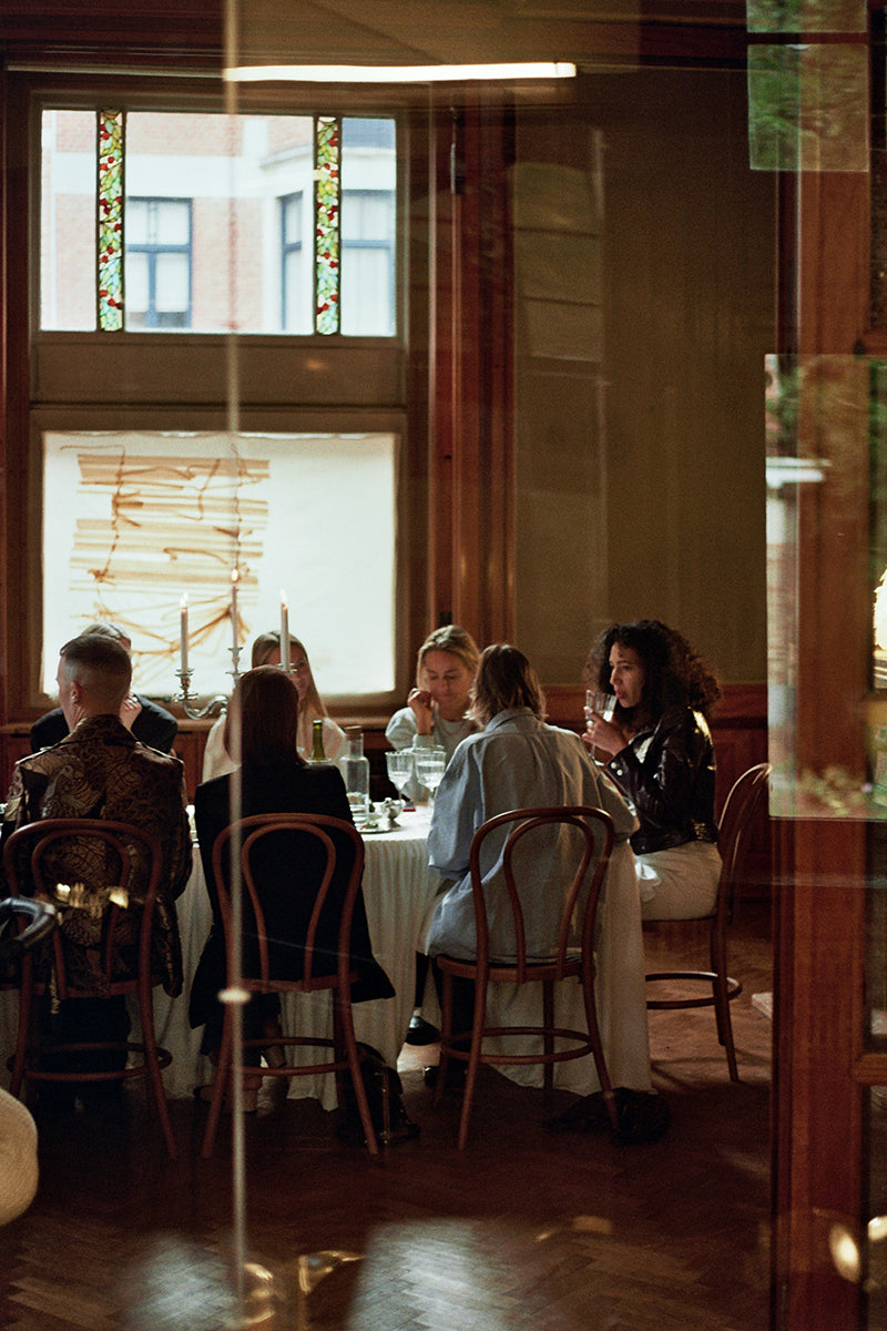 02. A HEARTFELT GATHERING AT HÔTEL DANCKAERT