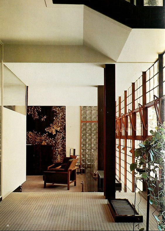 05. HOW MODERNIST ARCHITECTURE SHAPES OUR JEWELLERY