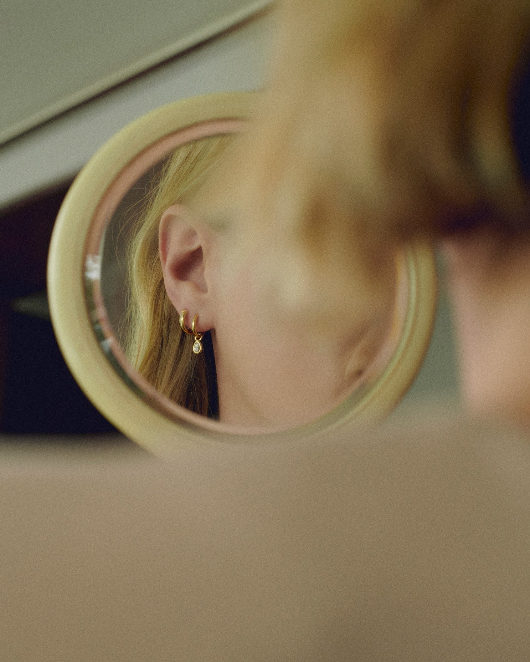 gajeco rideti earrings with yellow gold