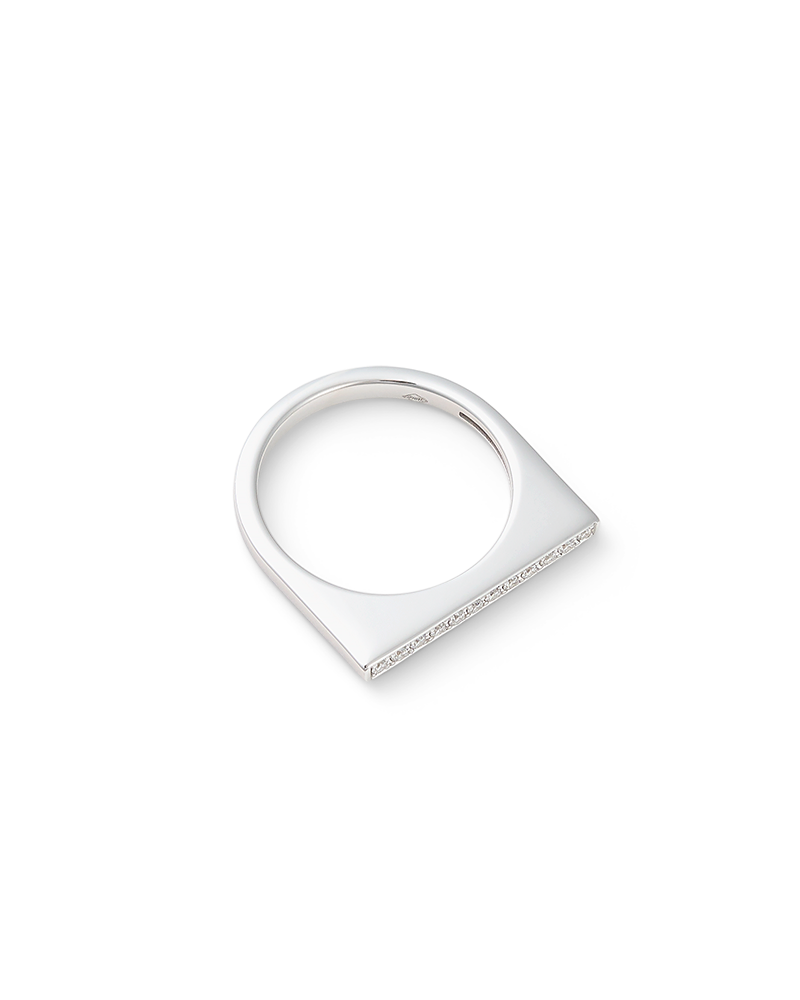 Linio_ring_slim_white_lying