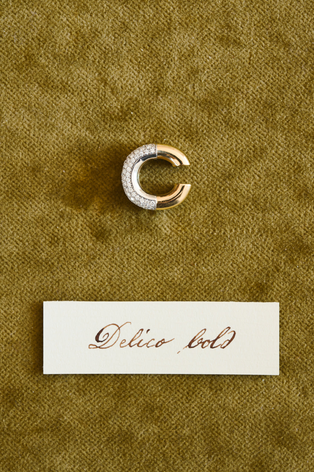 daure-linio-bold-earcuff-18k-recycled-gold-lab-grown-diamond