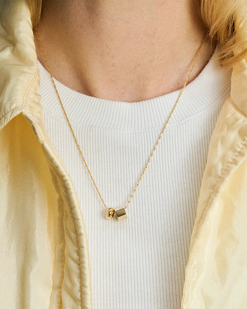 Pilko pendant